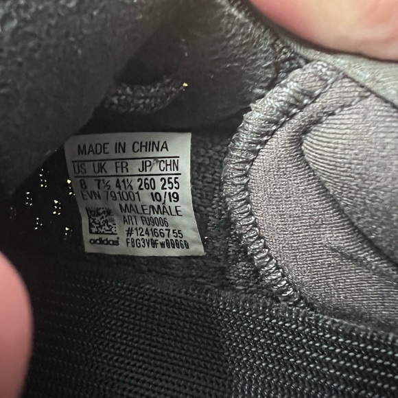 Adidas Yeezy 350 v2 in black non reflective is available for purchase on au  PAY Market - Imported Goods Online Store Co.Ltd. | au PAY Market - Online  Shopping Site